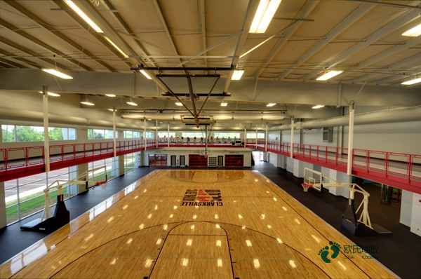 双龙骨篮球场地地板保养方法2