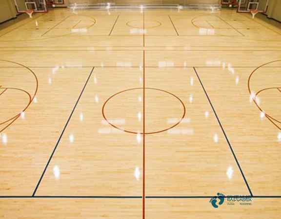 双龙骨篮球场地地板保养方法3